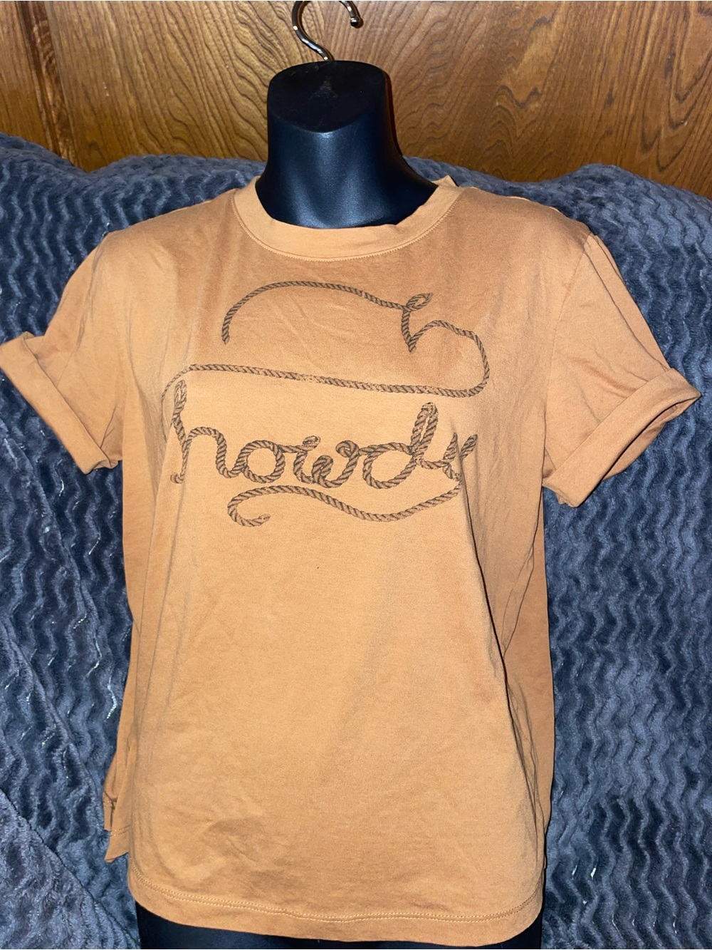 Howdy Graphic Tee 🤎